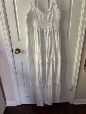 Jessica Simpson White Smocked Bodice Dress